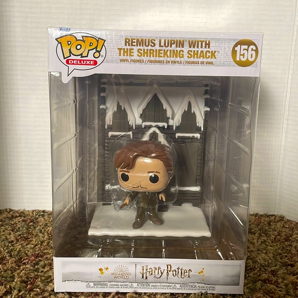 Funko Pop! Deluxe Harry Potter’s Remus Lupin with The Shrieking Shack